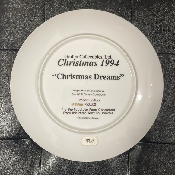 Snow White 1994 Christmas Collector’s Plate - Picture 3 of 4